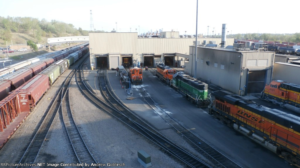 BNSF 2280, 1532 & 4101